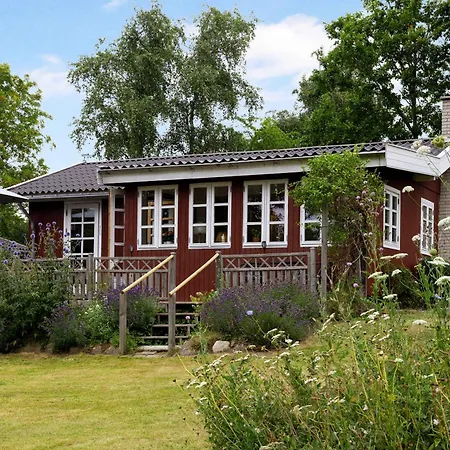 Vakantiehuis Charming 450 Meters From The Sea Nykøbing Sjælland