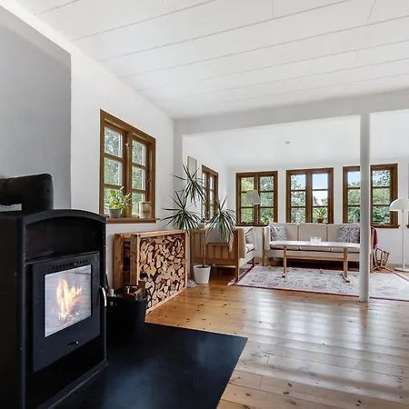 Charming 450 Meters From The Sea