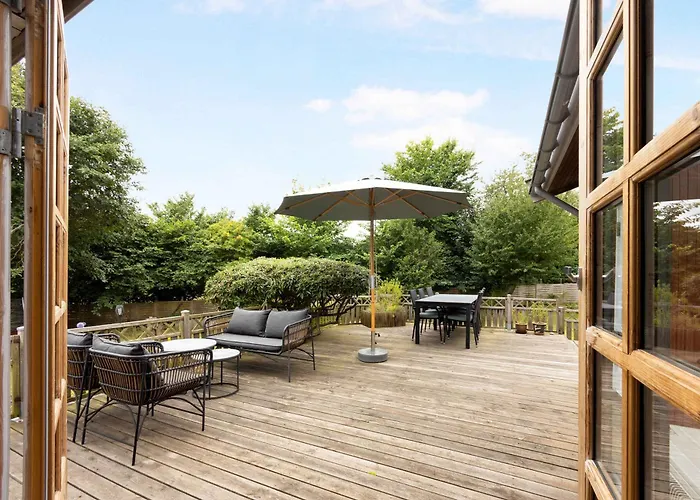 Charming 450 Meters From The Sea Ferienhaus