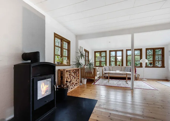 Charming 450 Meters From The Sea Ferienhaus Nykøbing Sjælland